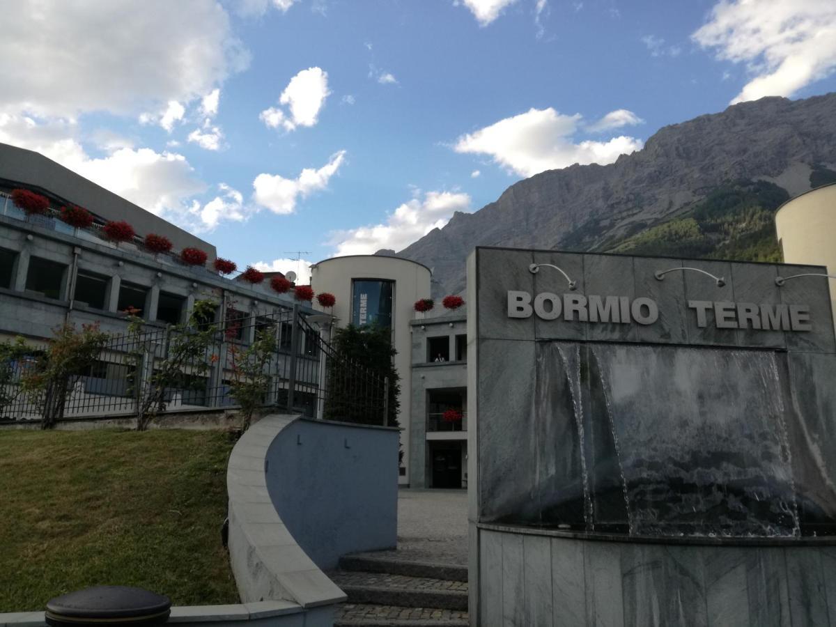 Casa Giulia Lägenhet Bormio Exteriör bild